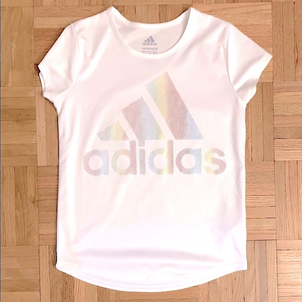 Adidas NWOT  Activewear Top - Youth Size Small (7/8)